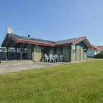 3 Bedroom Stunning In Prázdninový dům
