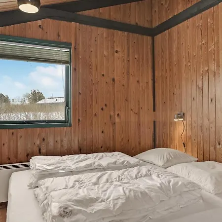 3 Bedroom Stunning In Prázdninový dům Blokhus